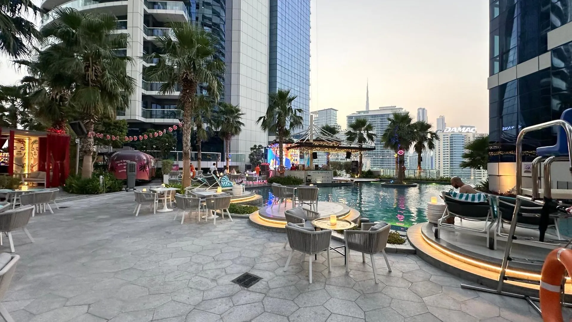 Luxurious 2Bdr Apartment In Paramount Towers With Stunning Burj Khalifa Views Dubai 0*,  United Arab Emirates