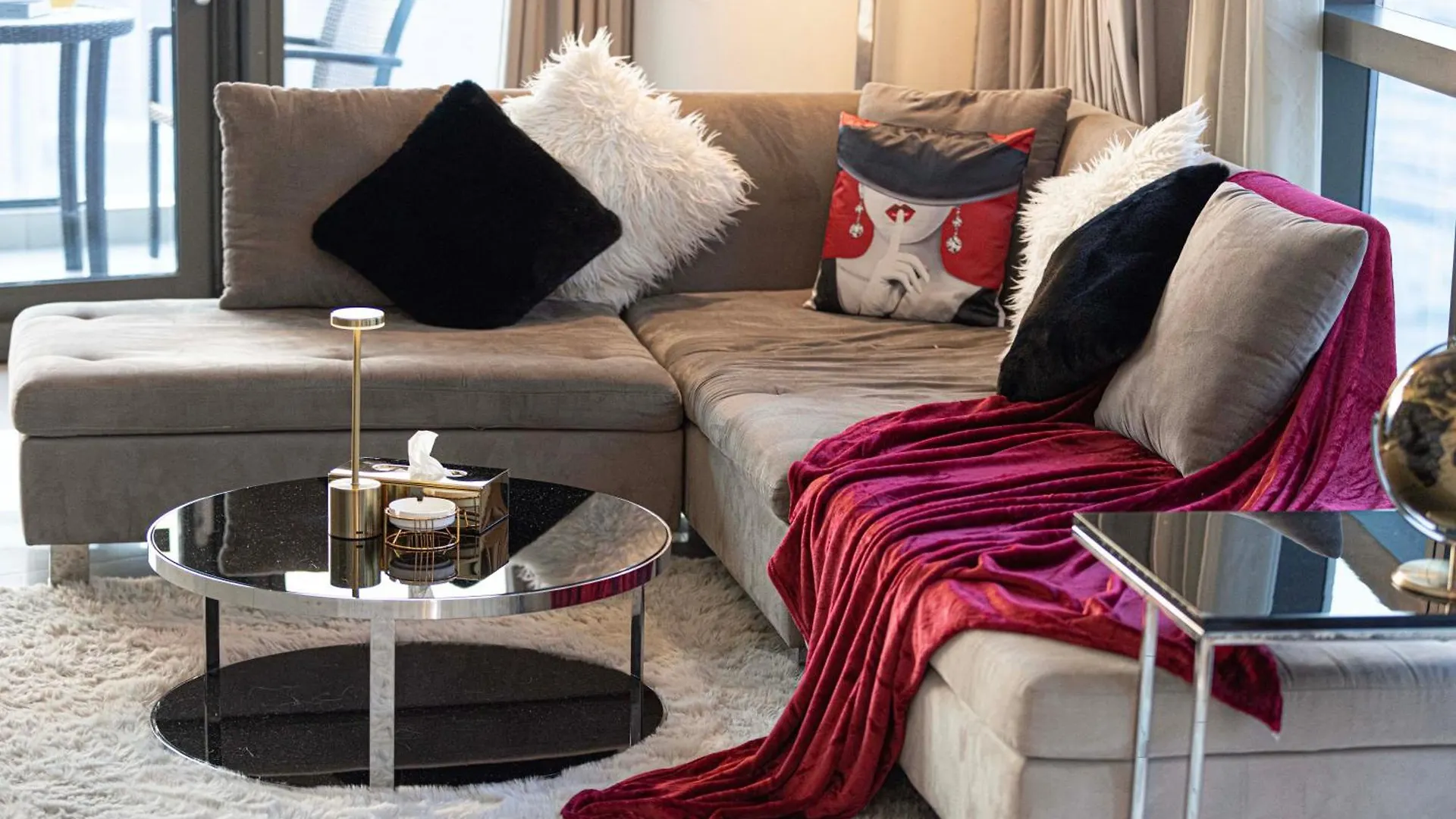Luxurious 2Bdr Apartment In Paramount Towers With Stunning Burj Khalifa Views Dubai 0*,  United Arab Emirates