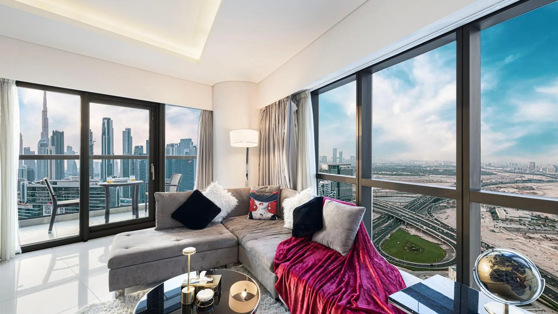 Luxurious 2Bdr Apartment In Paramount Towers With Stunning Burj Khalifa Views Dubai 0*,